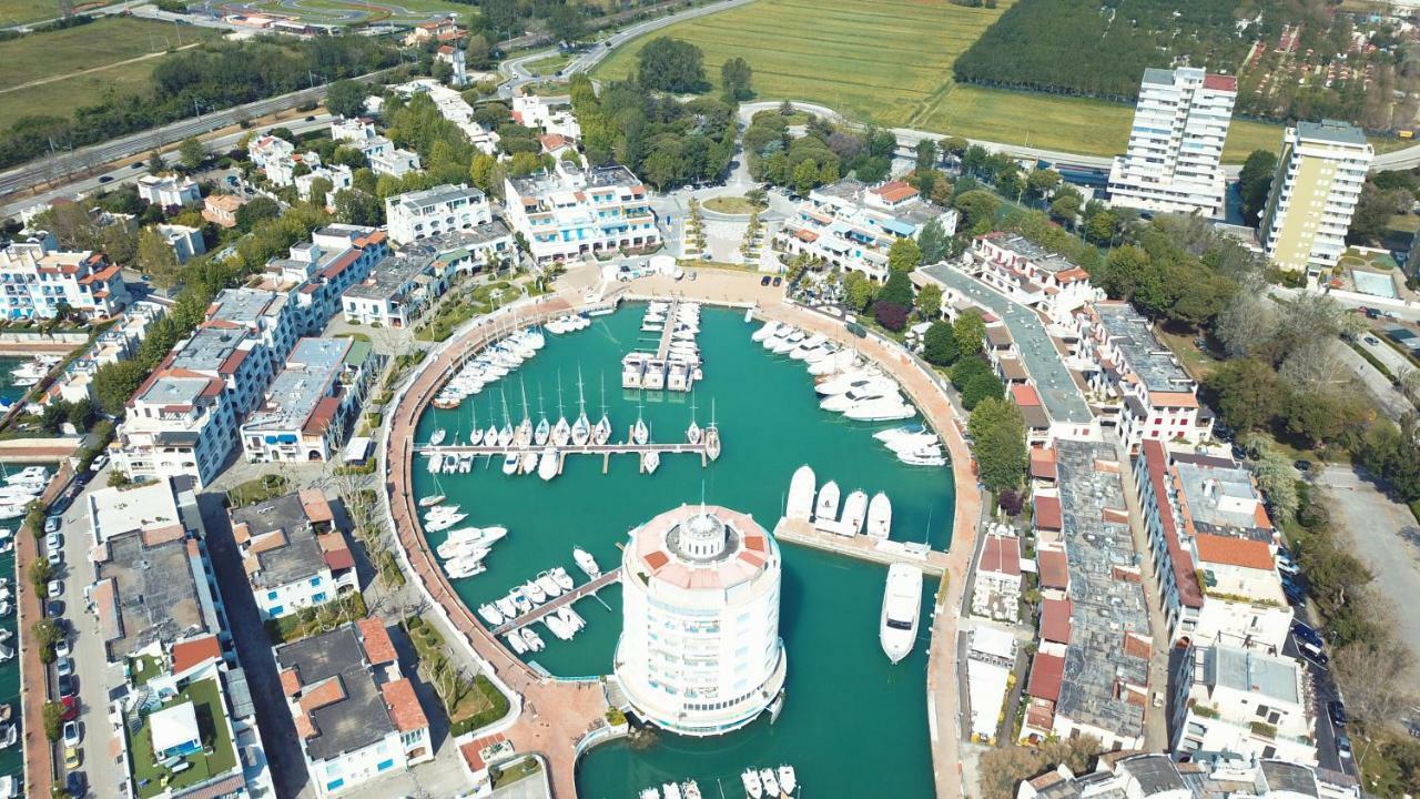 Portoverde Luxury Houseboat Misano Adriatico Exterior foto