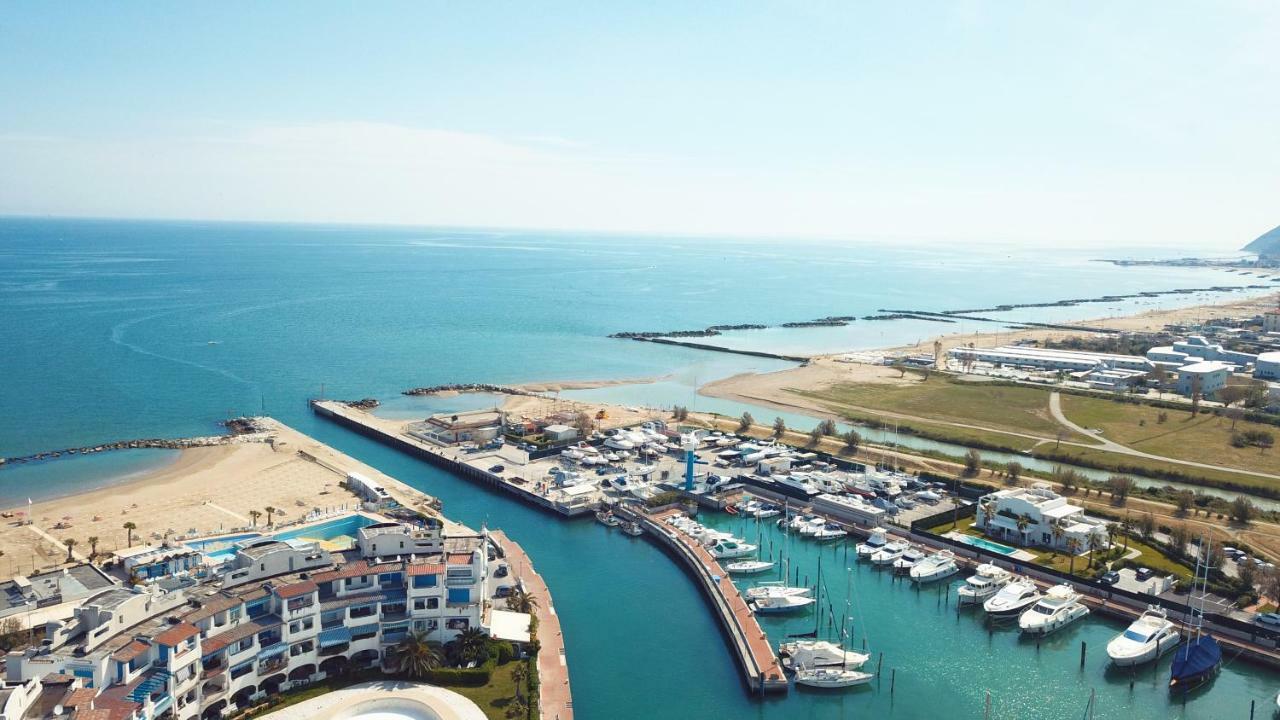 Portoverde Luxury Houseboat Misano Adriatico Exterior foto